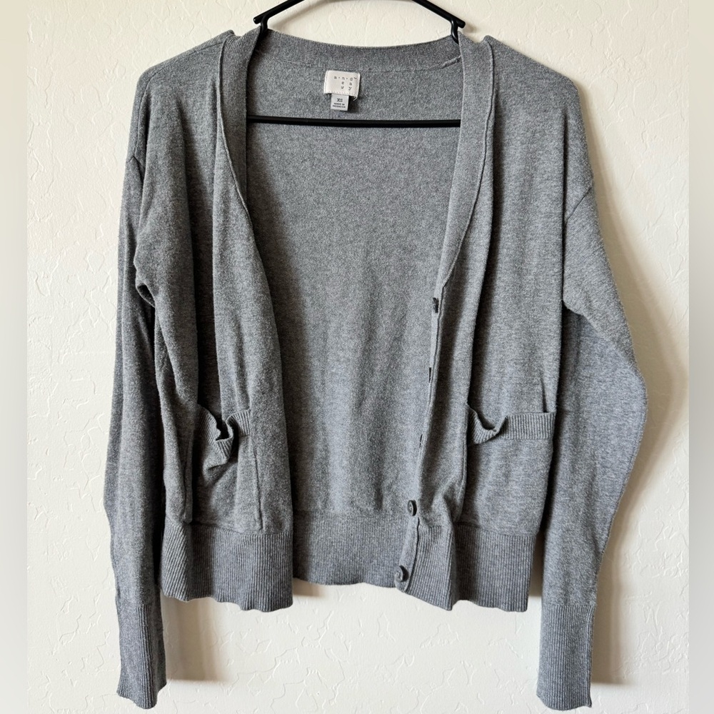 Grey cardigan